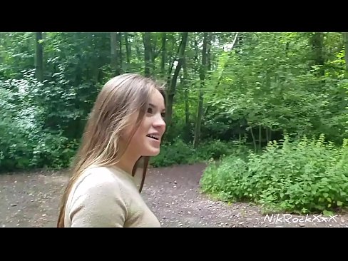 ❤️ Eu sugeri à Evelina que fodêssemos em um lugar público! Ela disse que sim. Então eu a fodi no traseiro e me vim na boca dela. Depois ela se mijou. Sexo vídeo em porno pt-br.redpornpictures.ru ❤